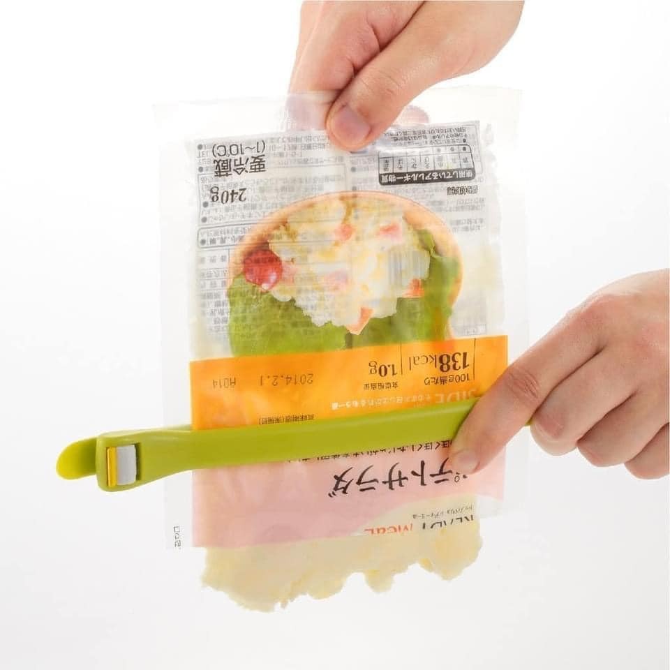 日本製 曙産業餐具 袋裝擠壓刀餐具 餐具切袋器 (8)