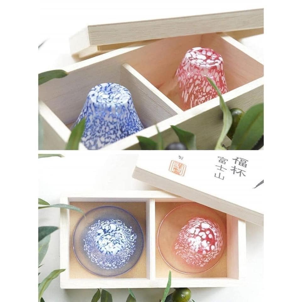 日本製 手工製玻璃對杯 (一紅，一藍)附木箱日本玻璃食器餐具 (4)