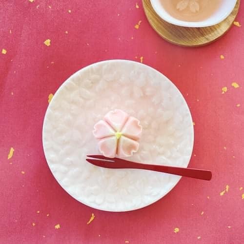 日本製美濃燒櫻花瓷餐盤 圓盤 長方盤王球餐具 (20)