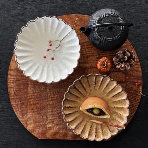 日本餐盤美濃燒瓷盤5色菊花形小盤8.7cm 王球餐具 (22)