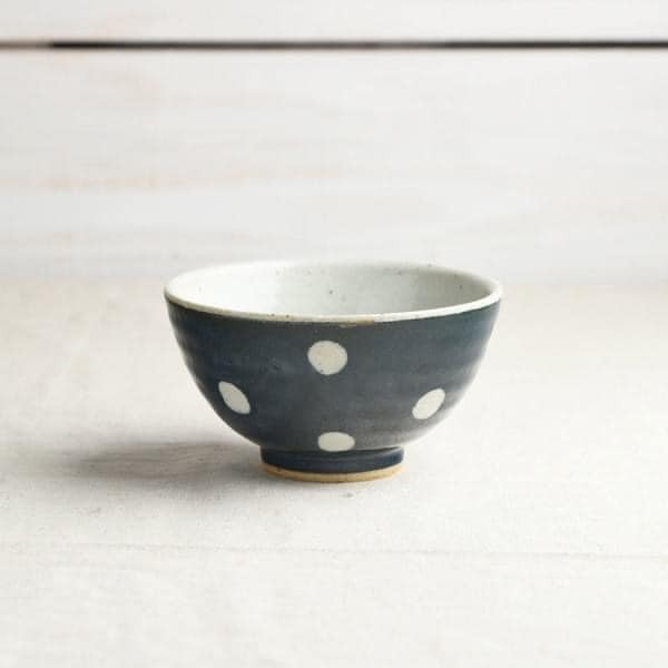 日本食器 美濃燒瓷碗 手工圓形飯碗12.1cm 日本餐具 王球餐具 (4)