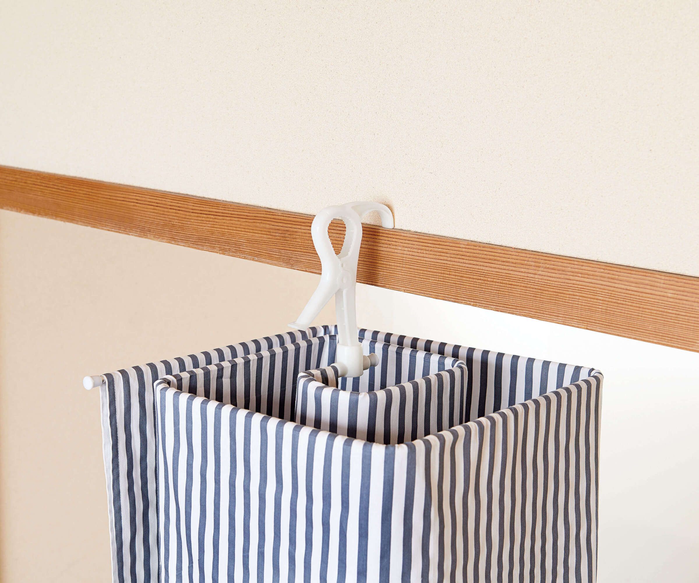 日本雜貨 不鏽鋼方型螺旋曬被床單神器蝸牛曬衣架 居家用品 王球餐具 (7)
