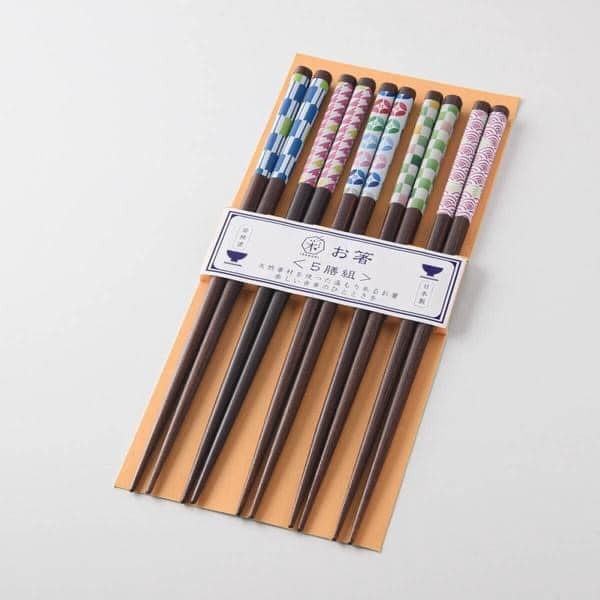 日本餐具 筷 傳統筷子圖案竹筷5雙1包組 日本筷 王球餐具 (2)