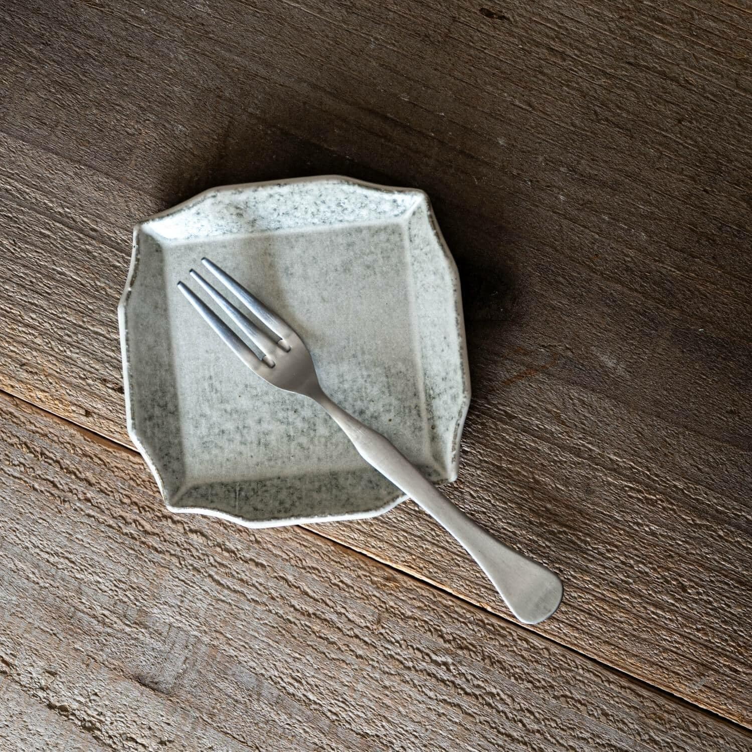 日本餐具燕三條不鏽鋼餐具 奶油刀 餐叉 餐匙 甜點叉 甜點匙 王球餐具 (2)