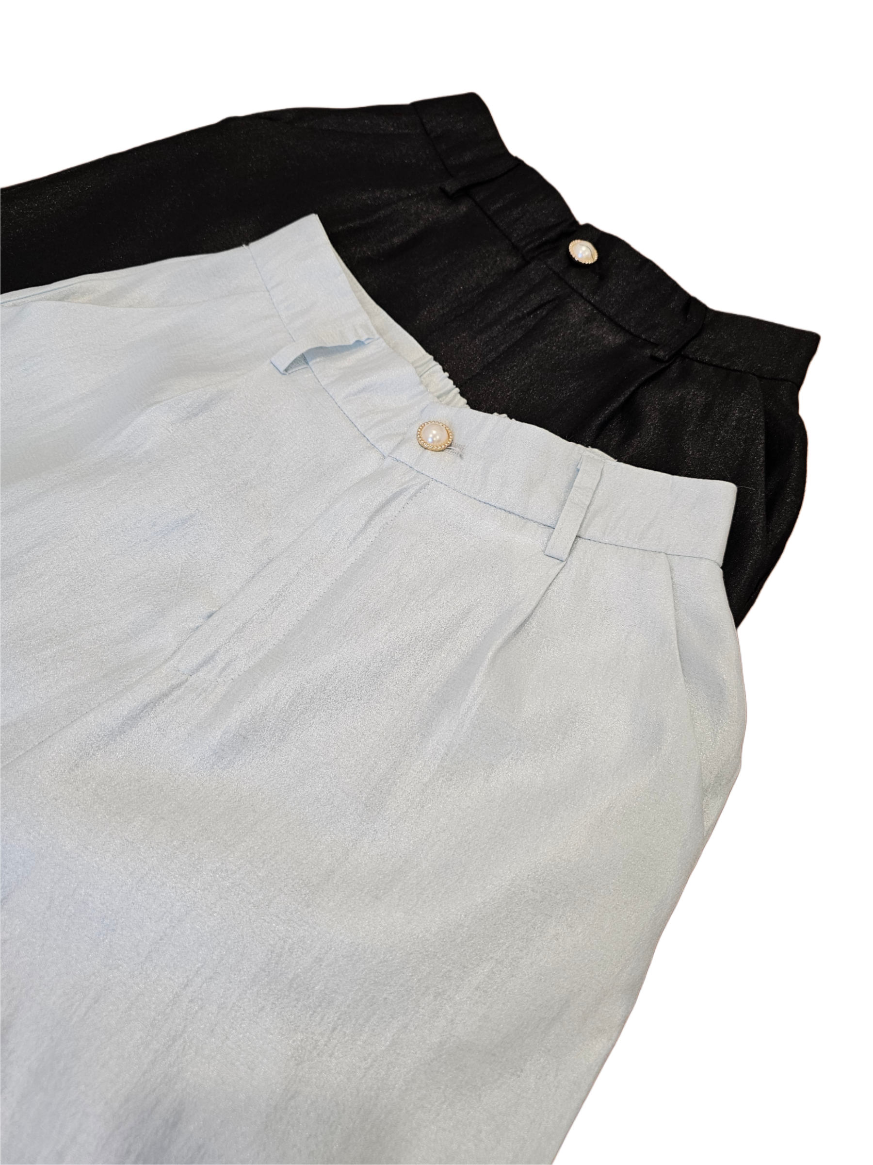 Picsart_26-03-18_10-58-37-231