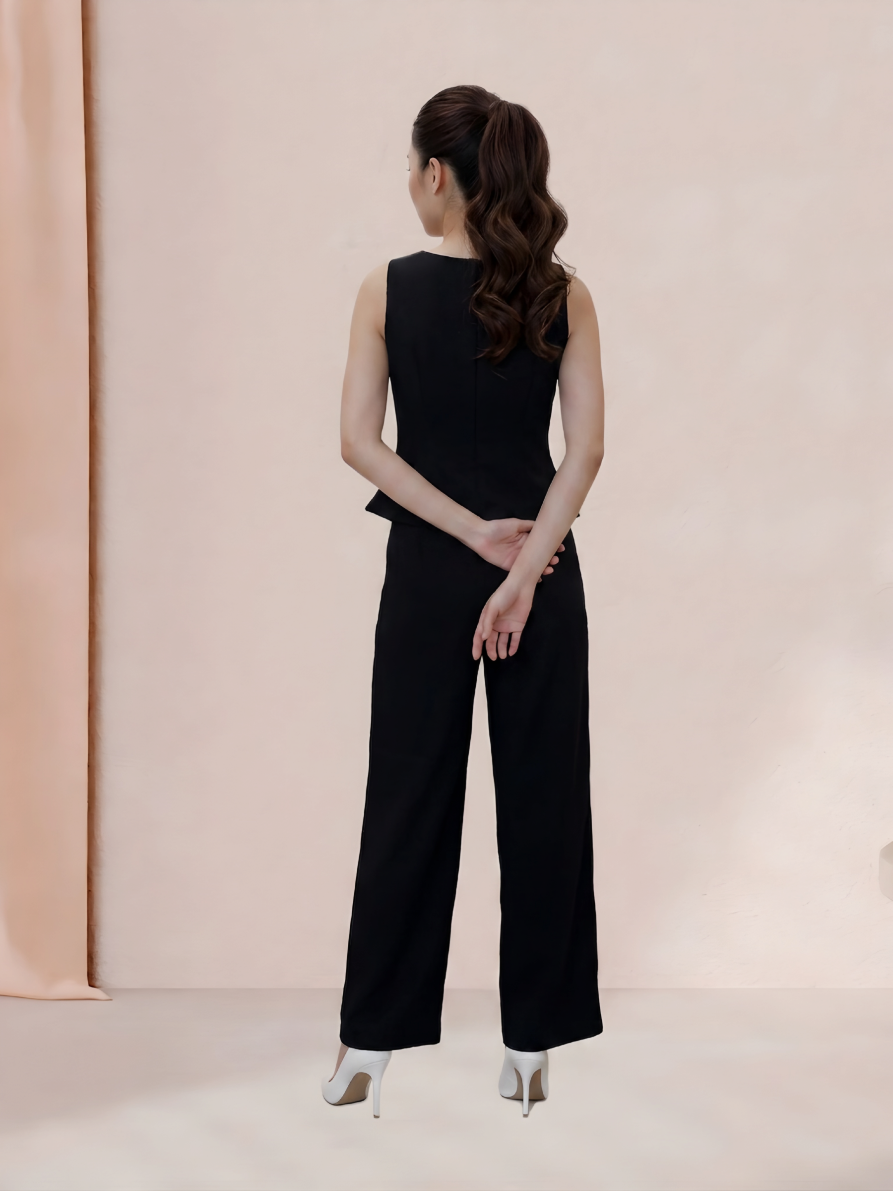 Picsart_26-04-14_13-43-17-727