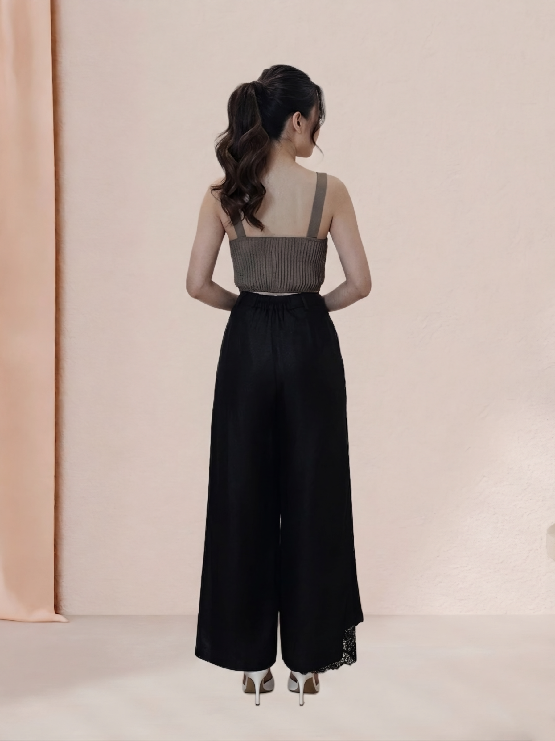 Picsart_26-04-21_18-38-13-208