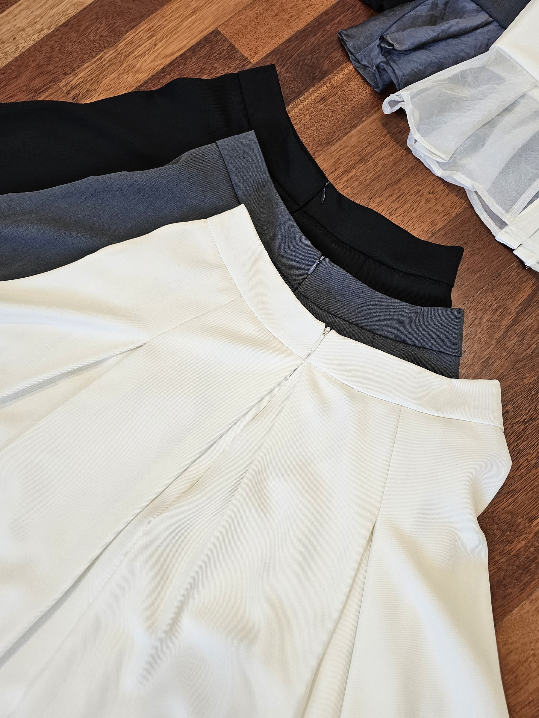 1000814276
