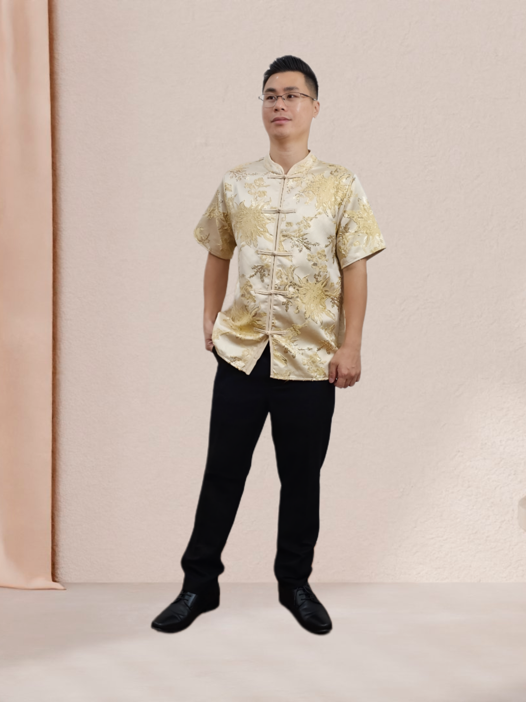 Picsart_25-11-02_10-51-51-448