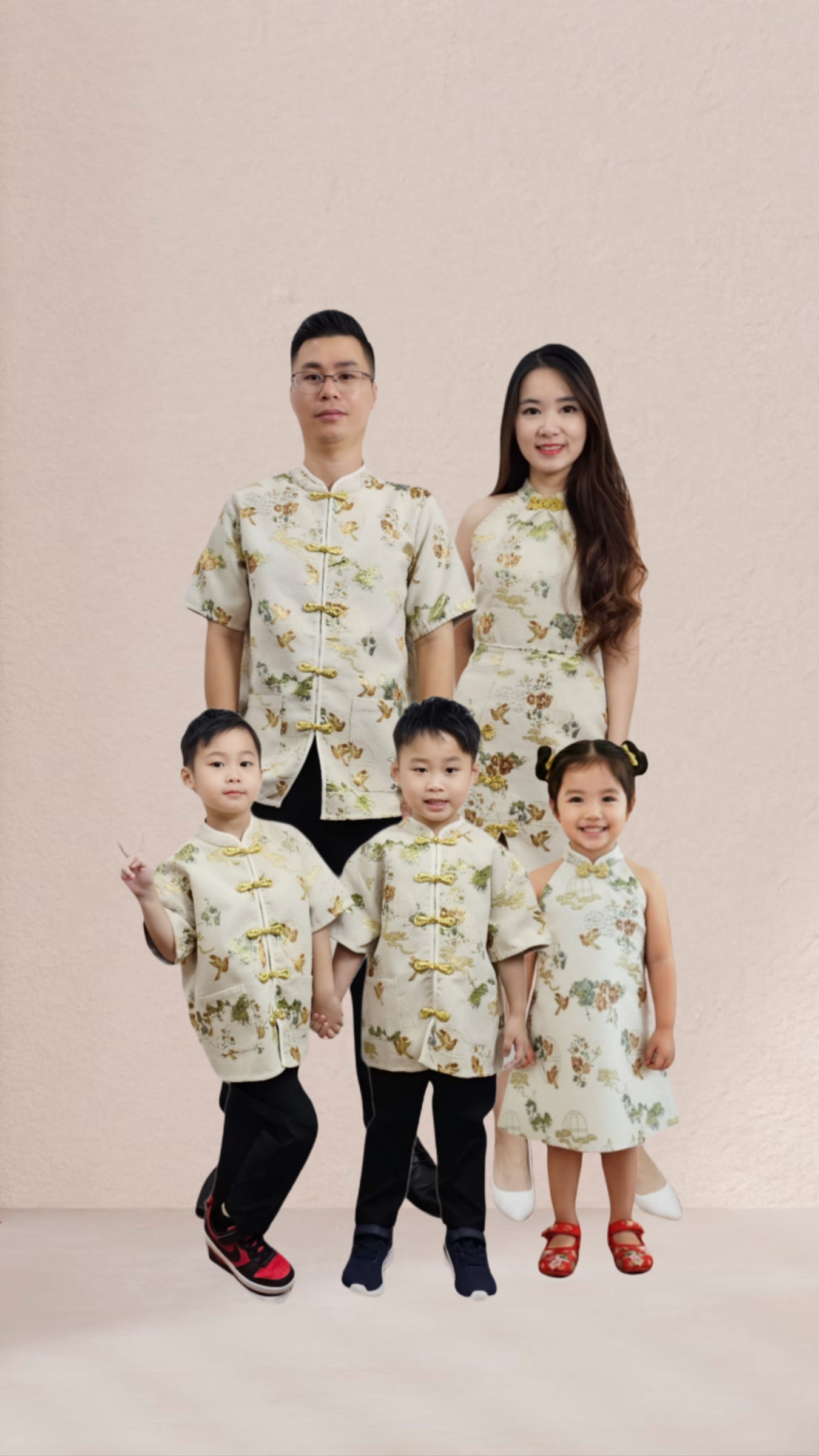 Picsart_25-11-05_18-45-47-398