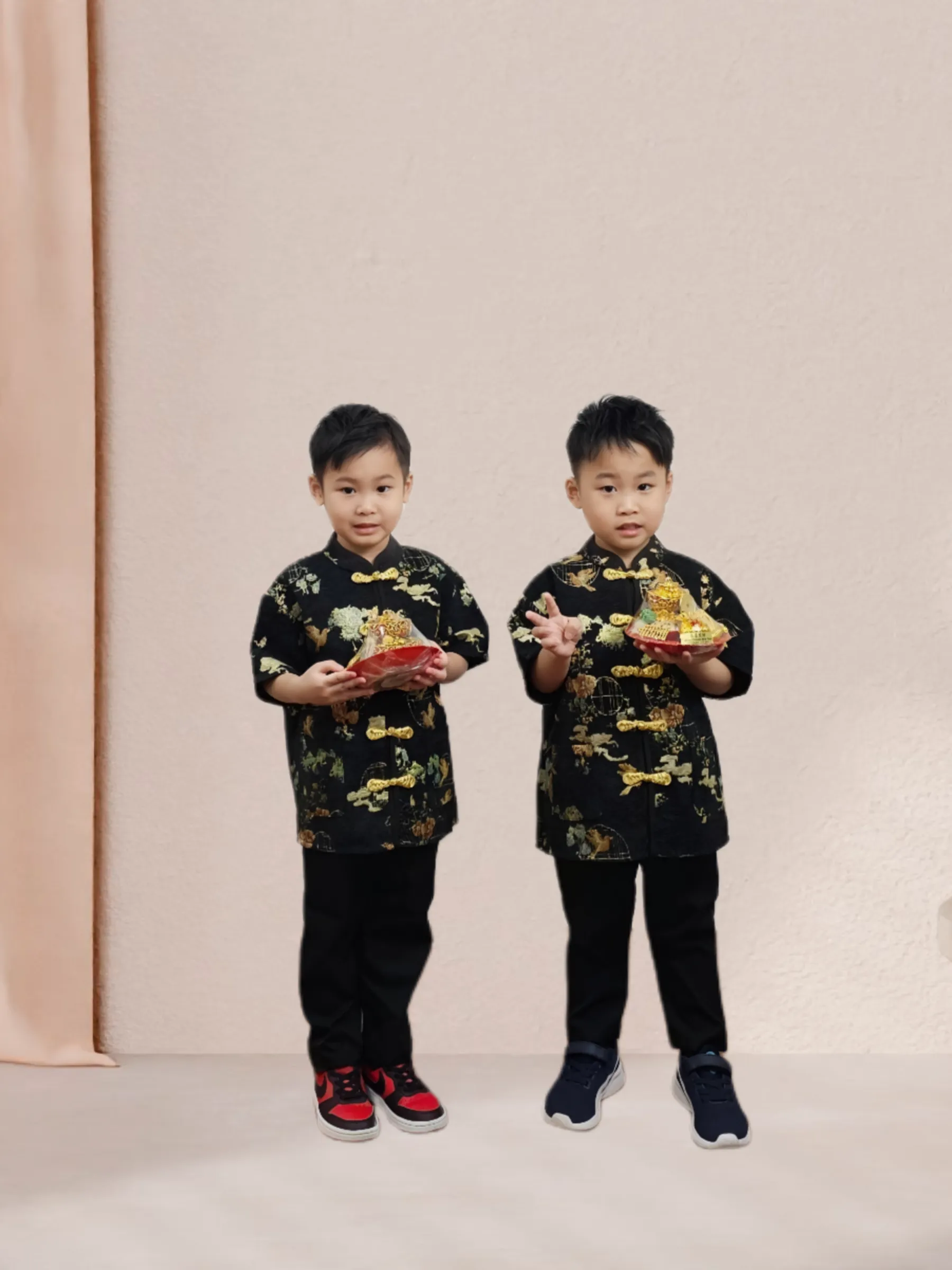 Picsart_25-11-01_15-24-30-963