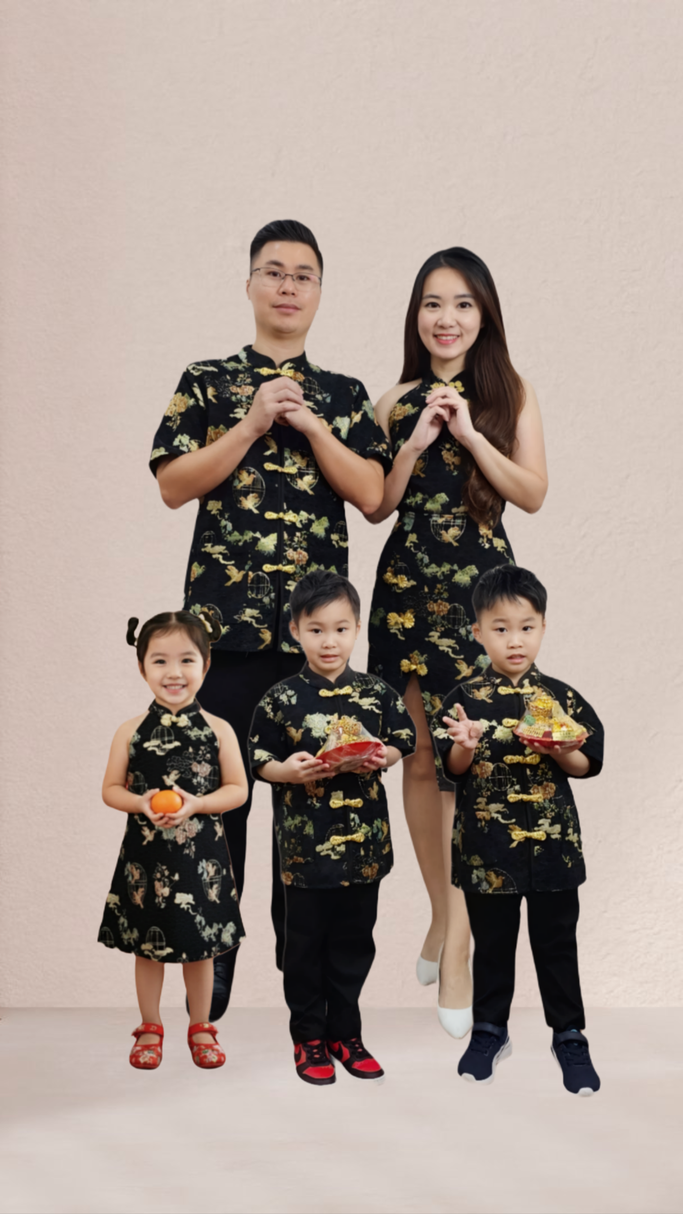 Picsart_25-11-05_18-34-29-684