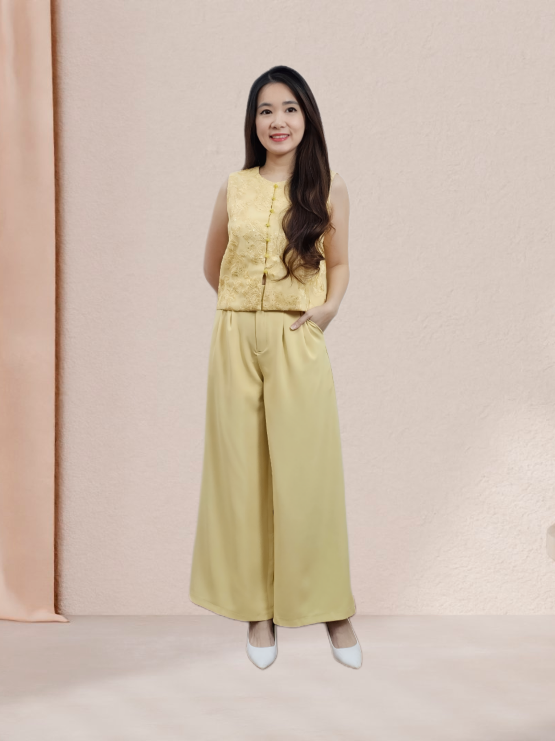 Picsart_25-11-18_14-44-29-529