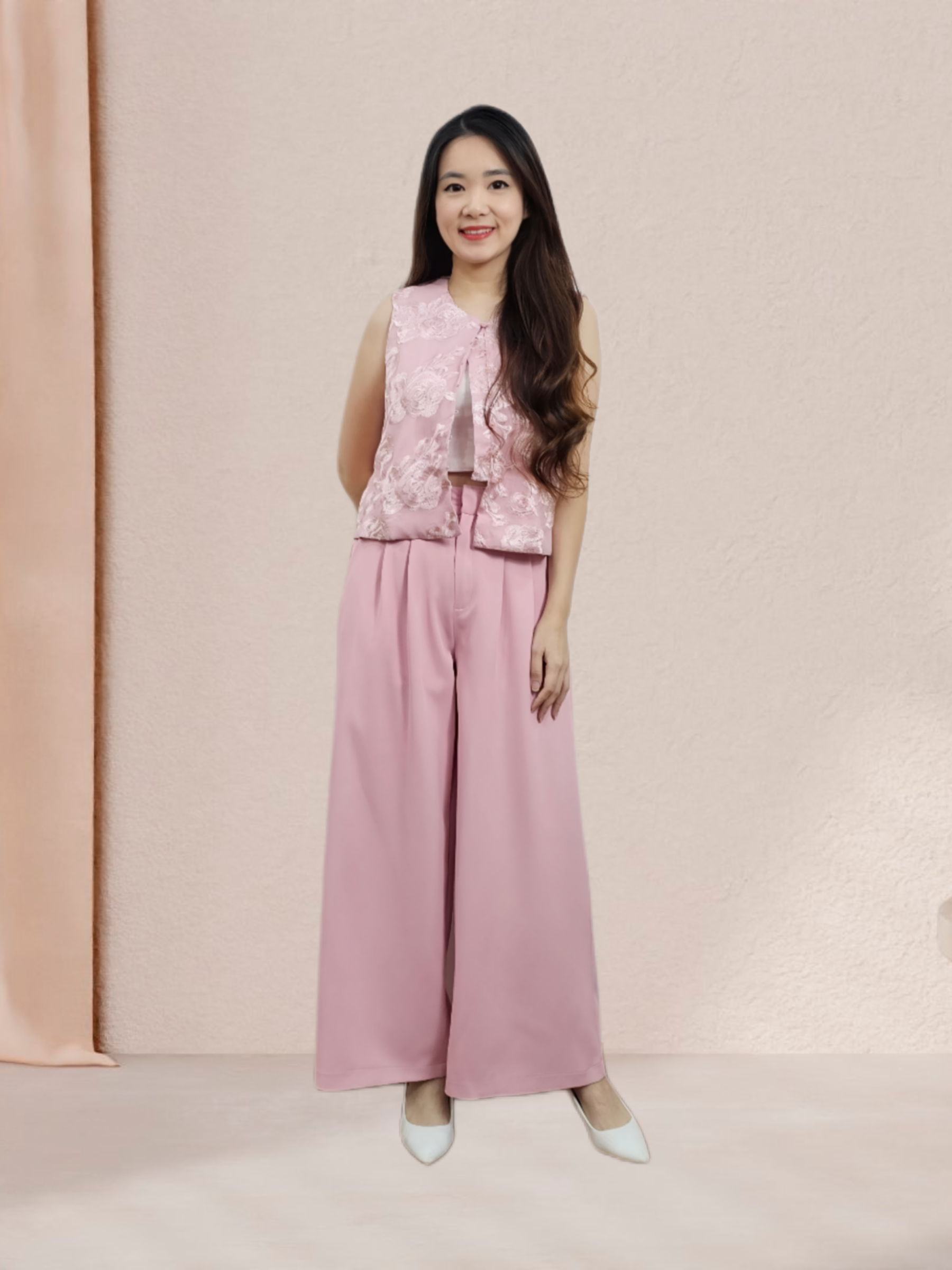 Picsart_25-11-18_14-59-28-273