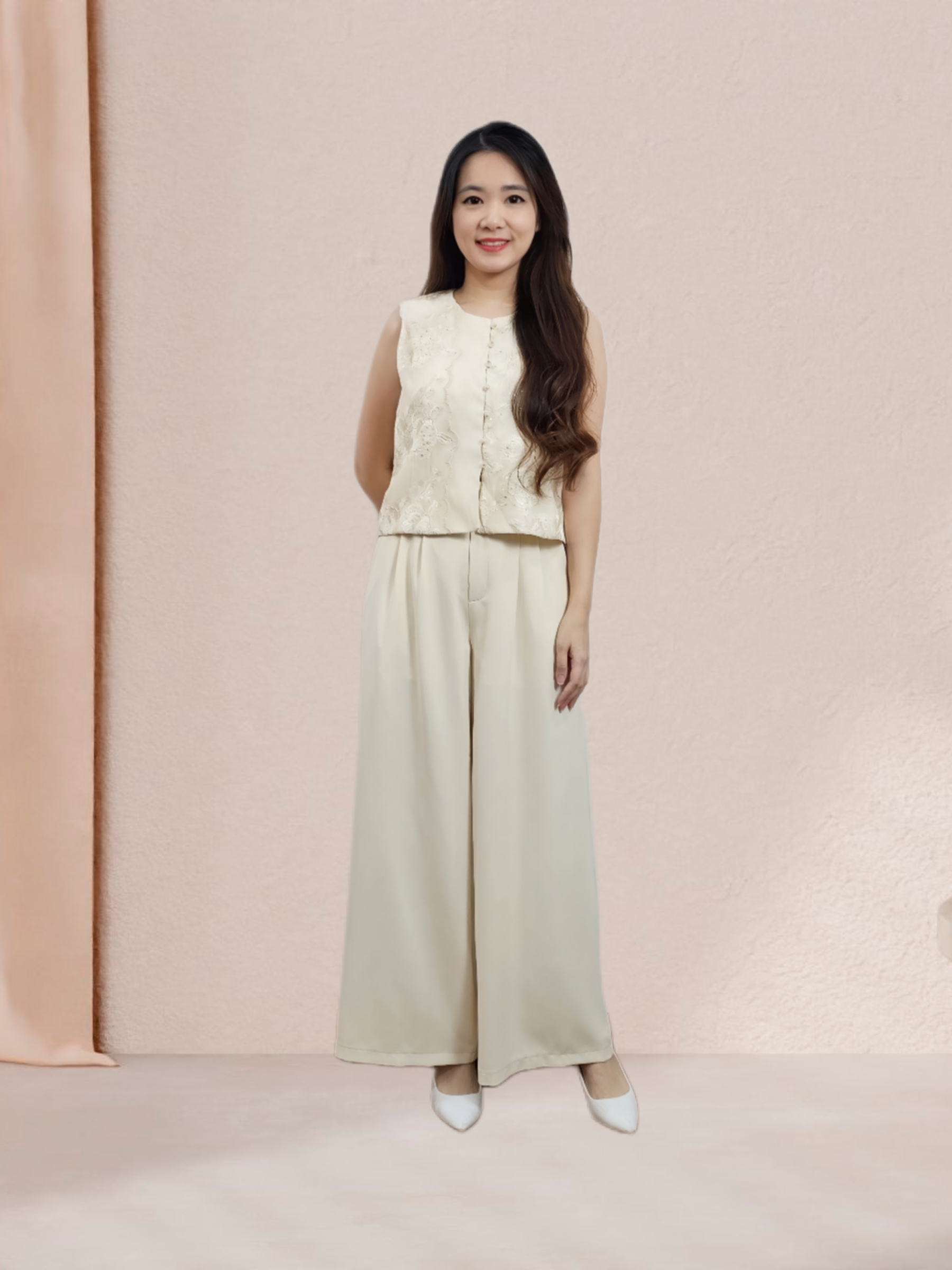 Picsart_25-11-18_16-09-43-067