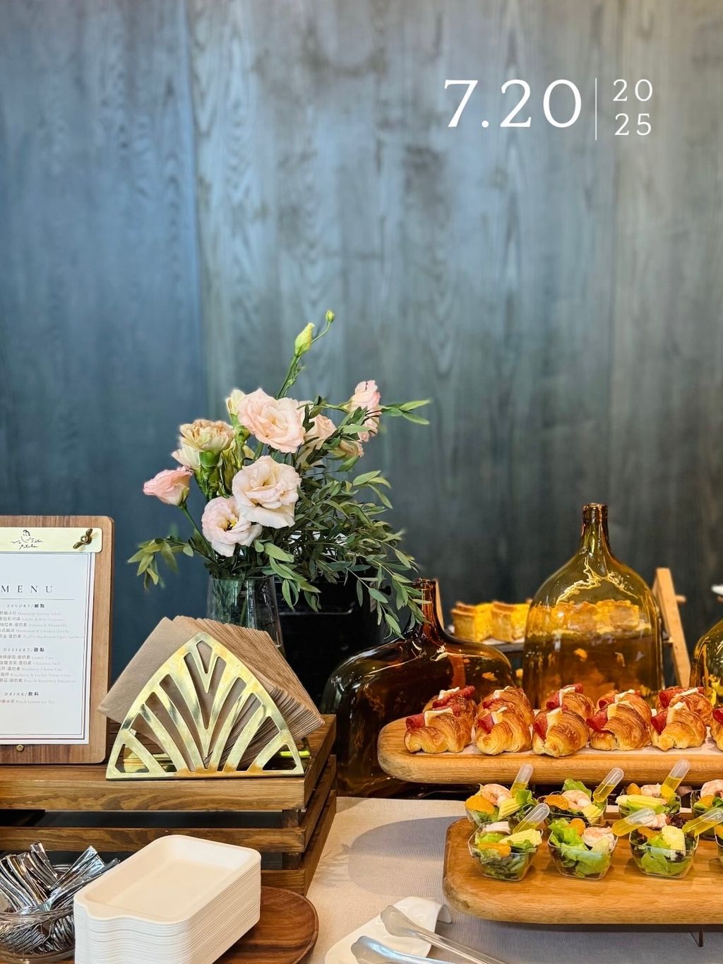 303965C7-B8C6-444C-B87D-7917511D58C7