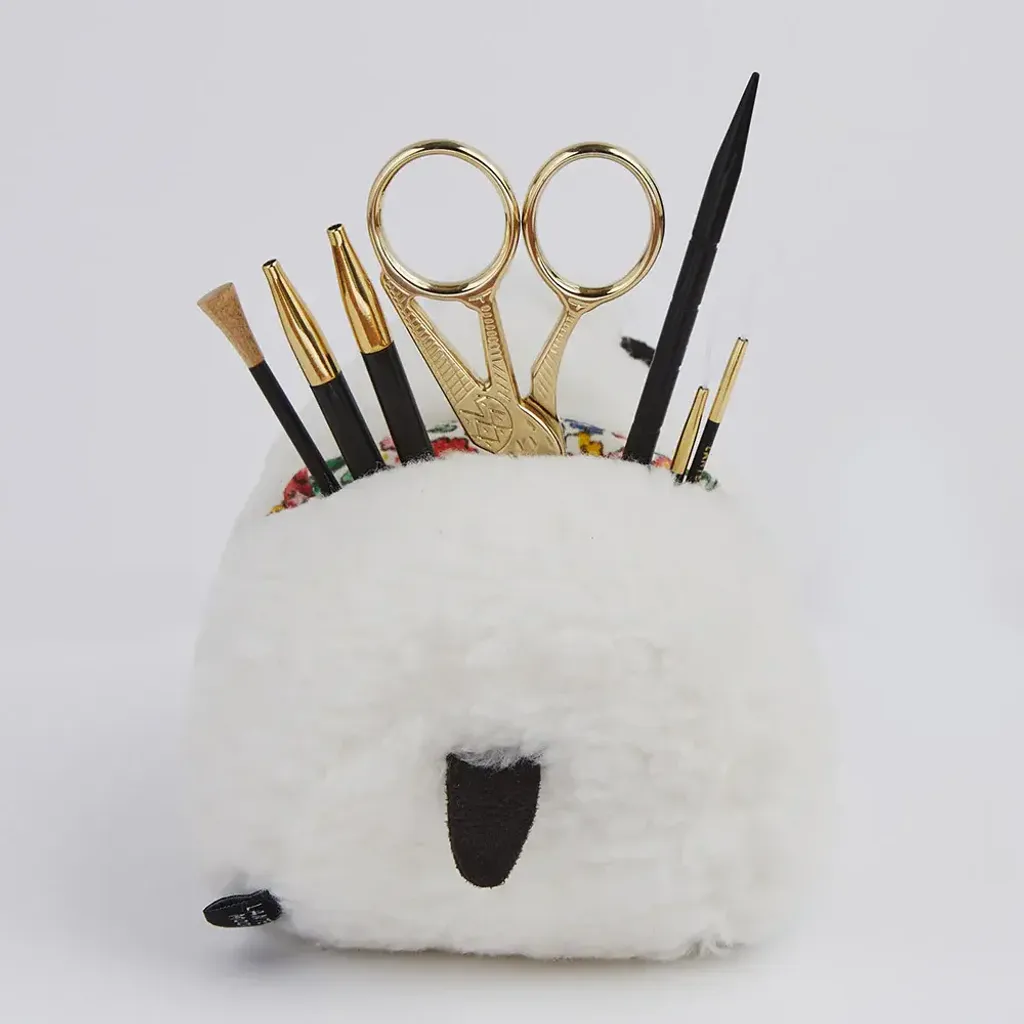 sherpa-accessories-holder-3