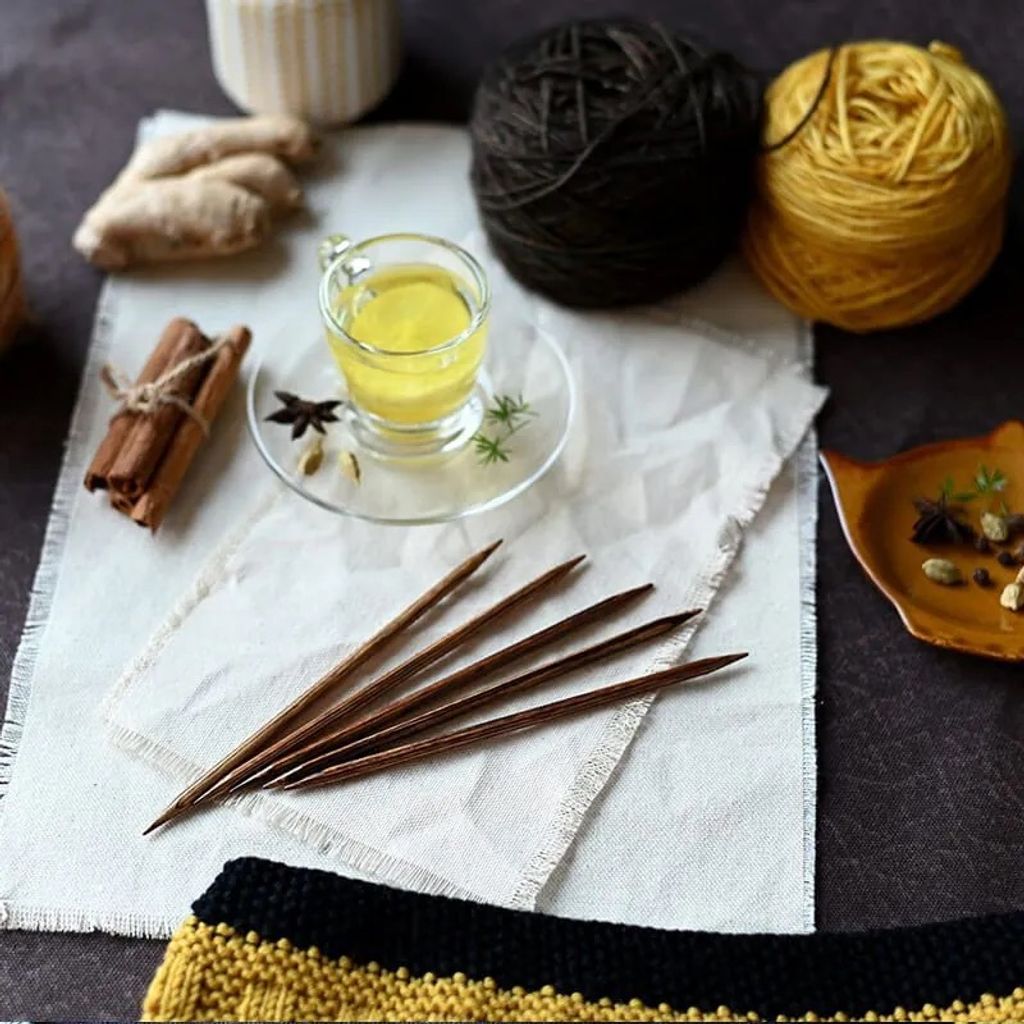 ginger-double-pointed-knitting-needles5_juklh4b98lqnfx7u