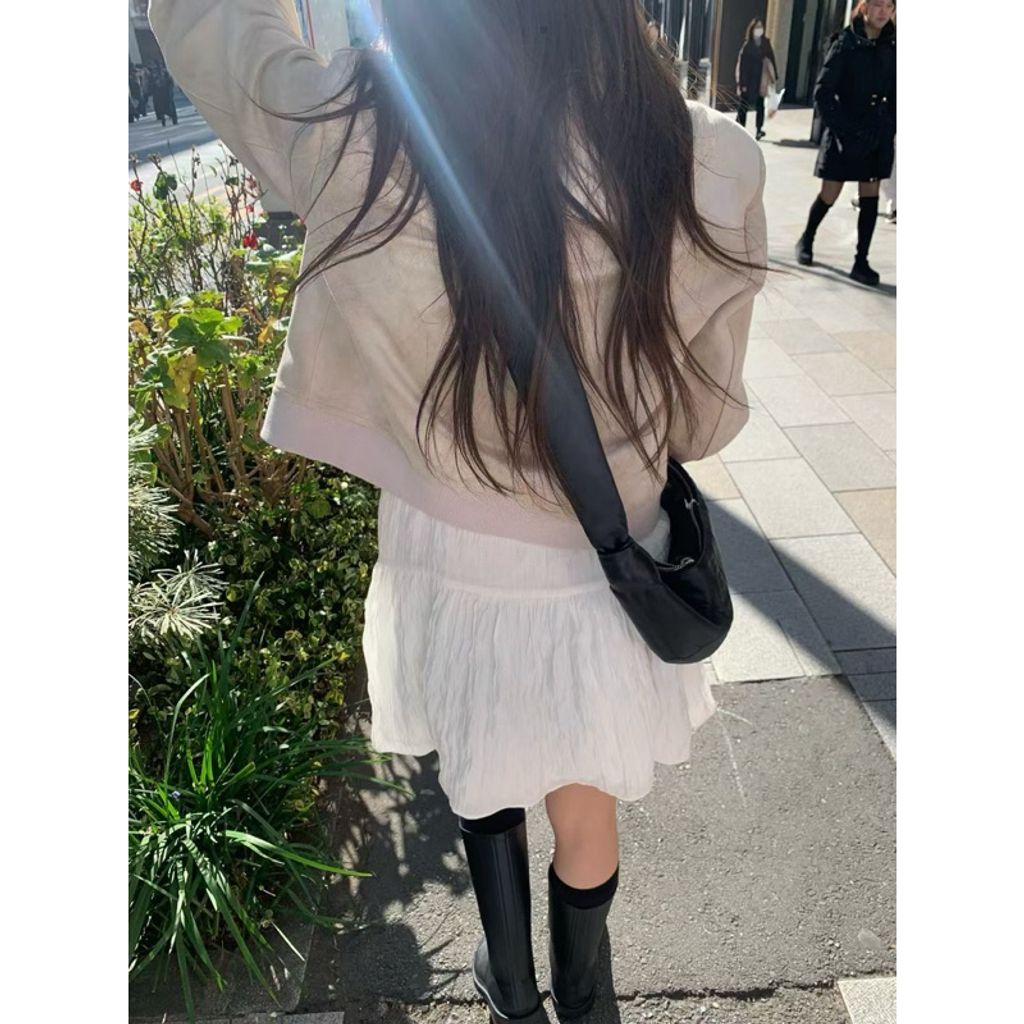 tw-11134207-820lg-mlc3m415dam92d