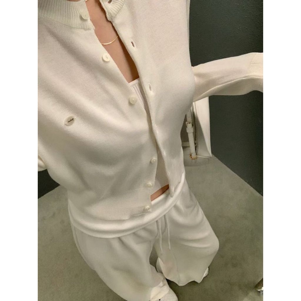 tw-11134207-820la-mlc3d64azuof9f