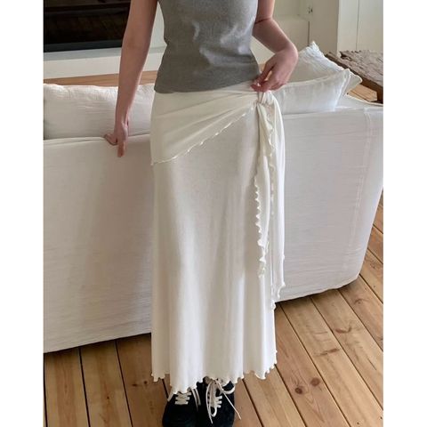 tw-11134207-820le-mm0kz5rrufb92c