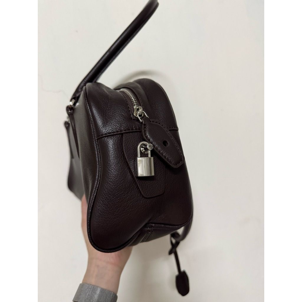 tw-11134207-820l9-mm4a30jyng8ya3