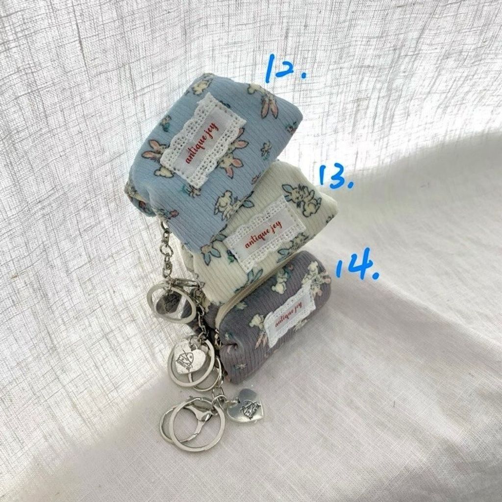 tw-11134201-820li-msgr3zl4peyy25