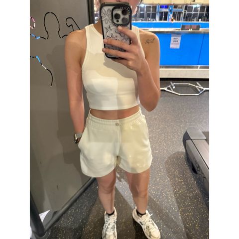 tw-11134207-7rbkd-m9blh1i6sojd70