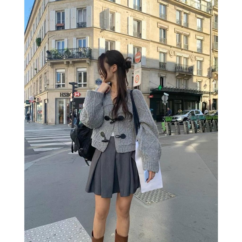 tw-11134207-7rasa-m1l4z8l4axp9b0