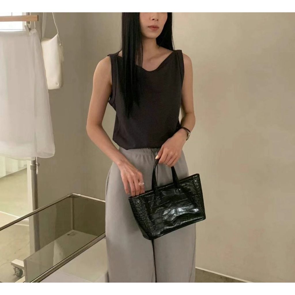 tw-11134207-7r98q-lxt4lt4d0ai835