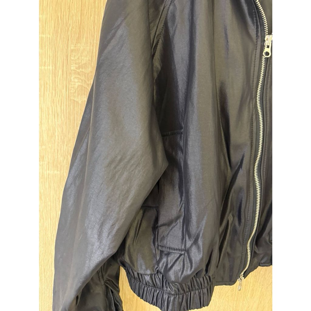 tw-11134207-7rbk9-m7hfhnpsc94y1b