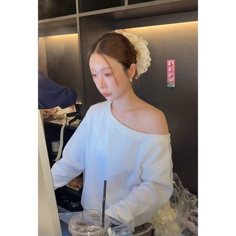 tw-11134207-7rbk7-m8zosyma3i7ab5