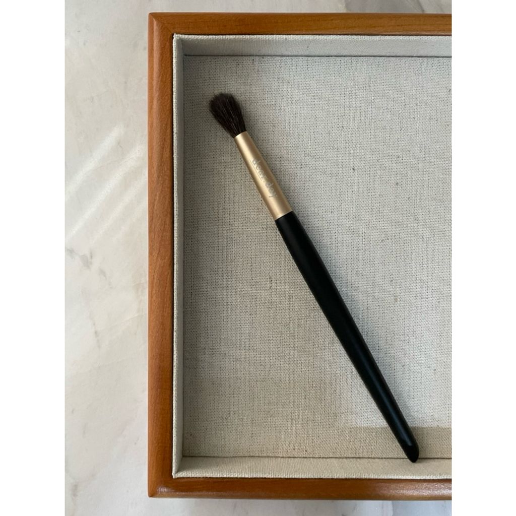 tw-11134207-7r98r-lv5xnln1zxtk7e