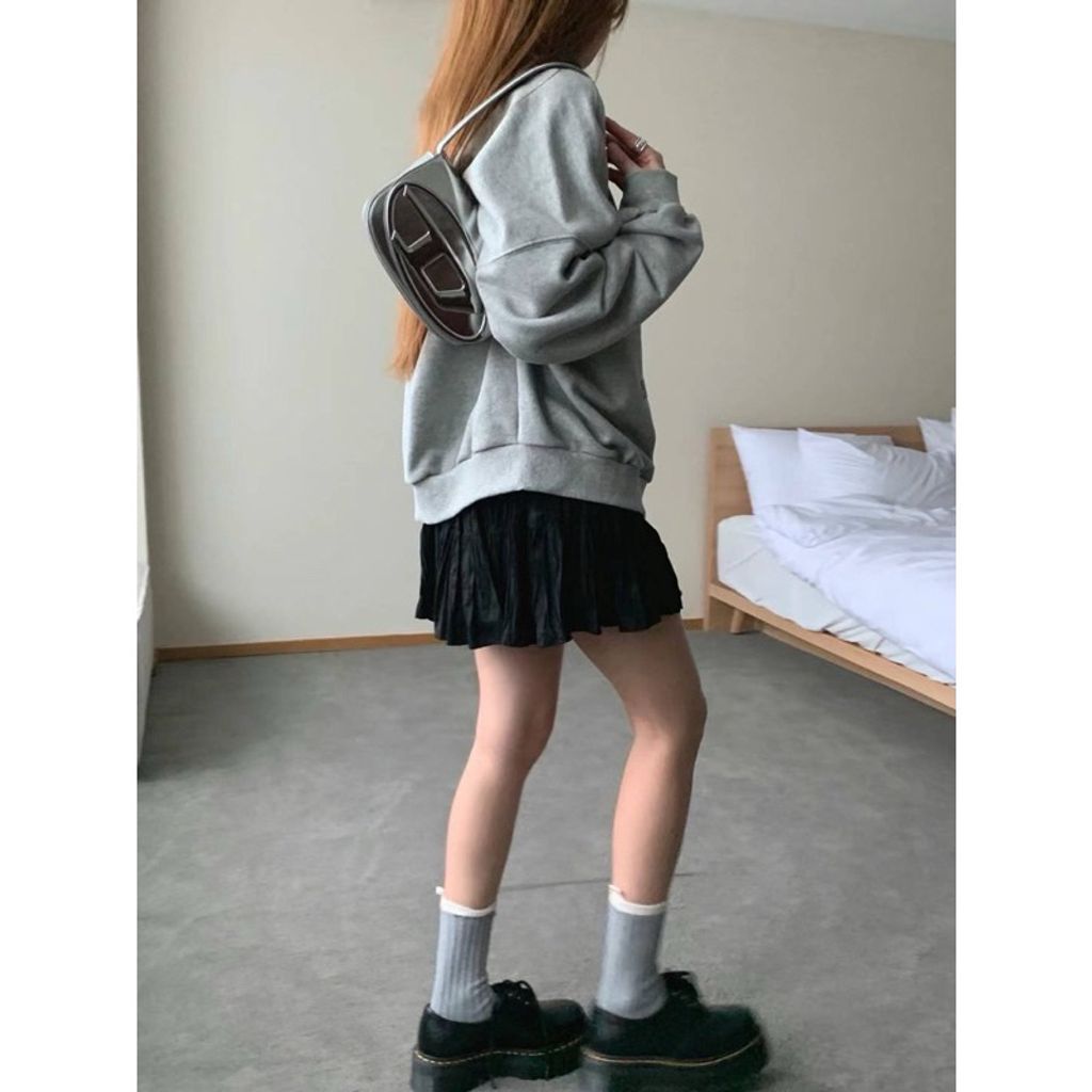 tw-11134207-7r98x-lscgru5nypjm71