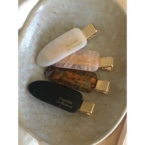 tw-11134207-81ztd-me14lnrdw2yo95