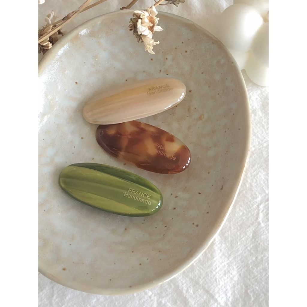 tw-11134207-81ztc-me15gzmmb2m979