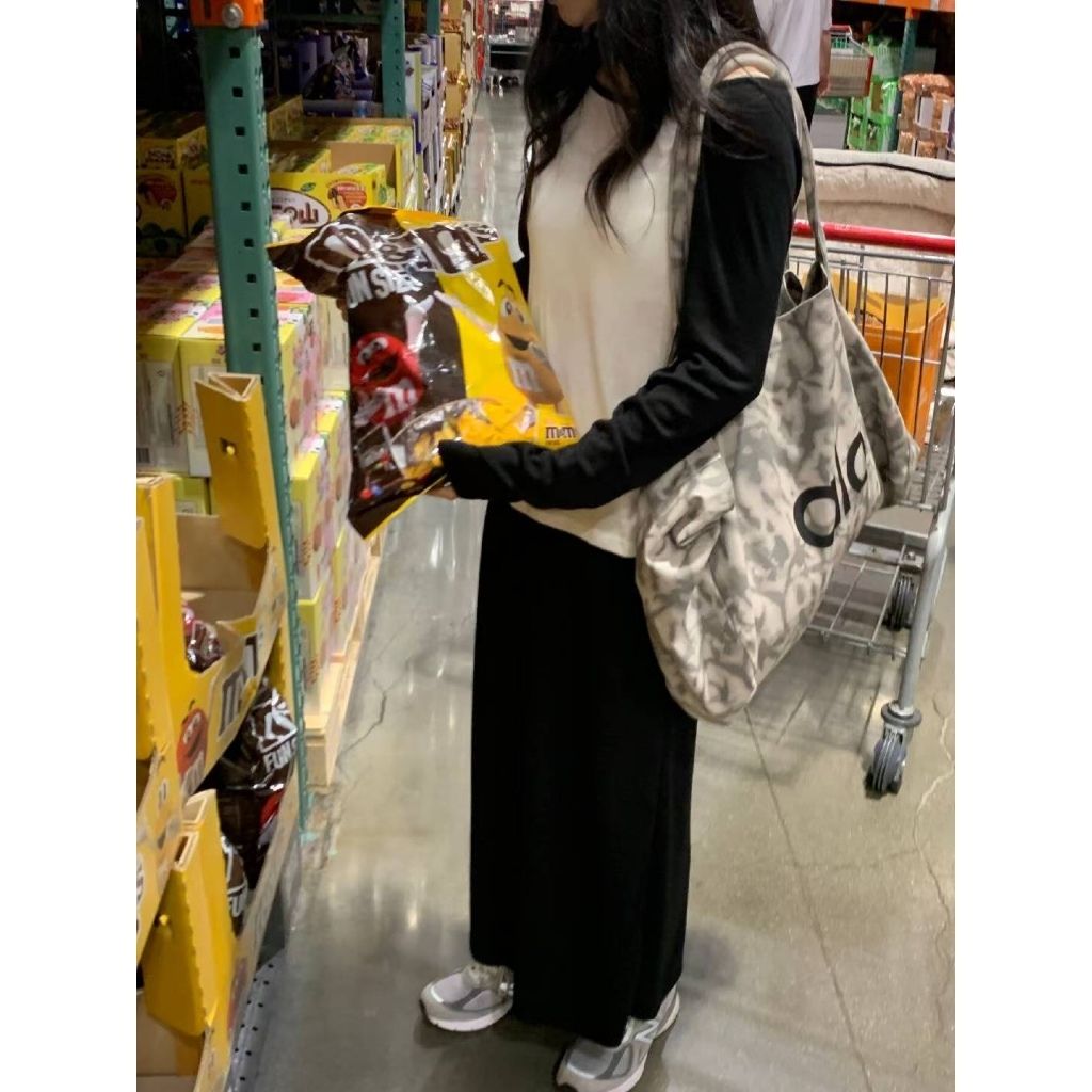 tw-11134207-81ztg-mfchoqvzssujf5