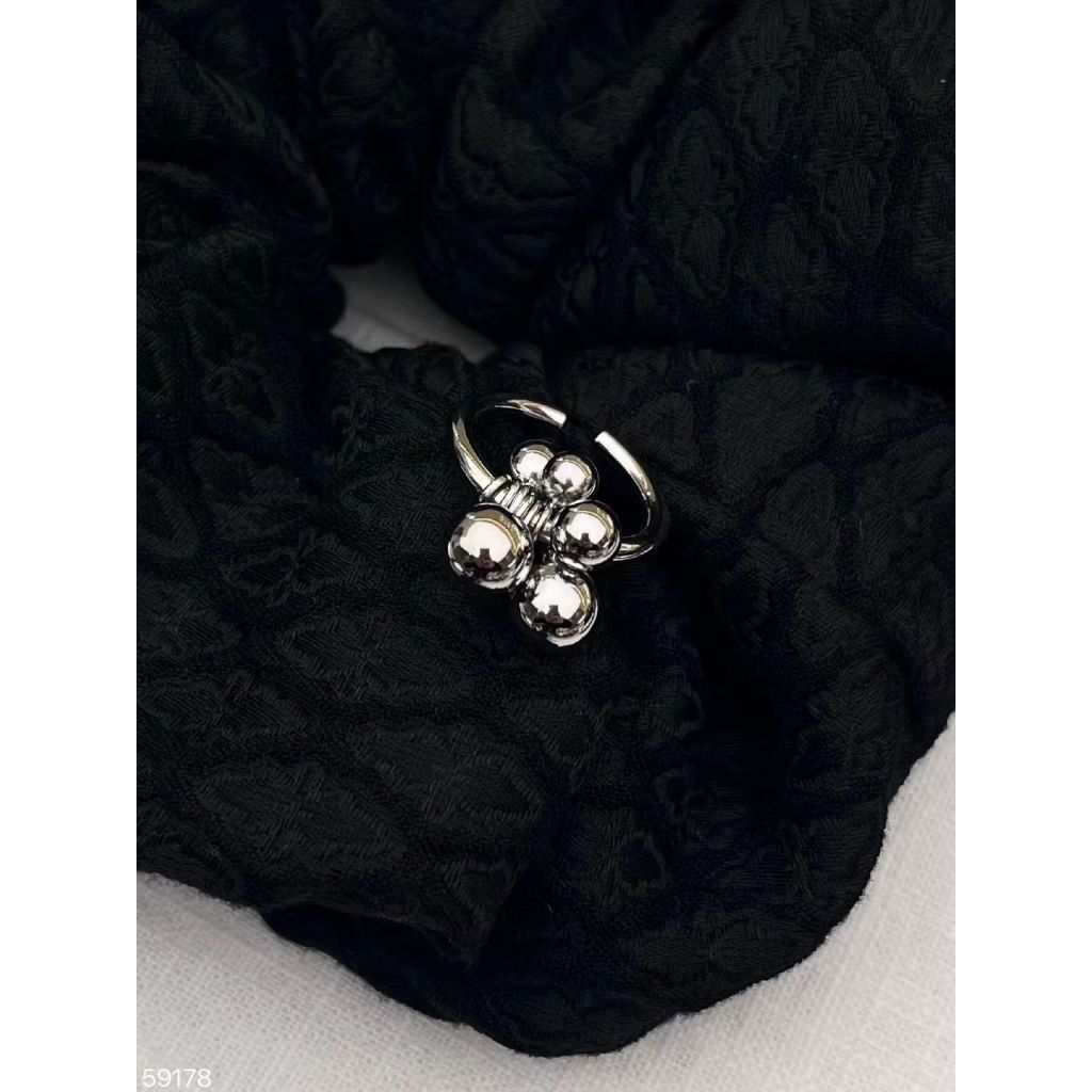 tw-11134207-81ztg-mfz7r25l6mfgd9