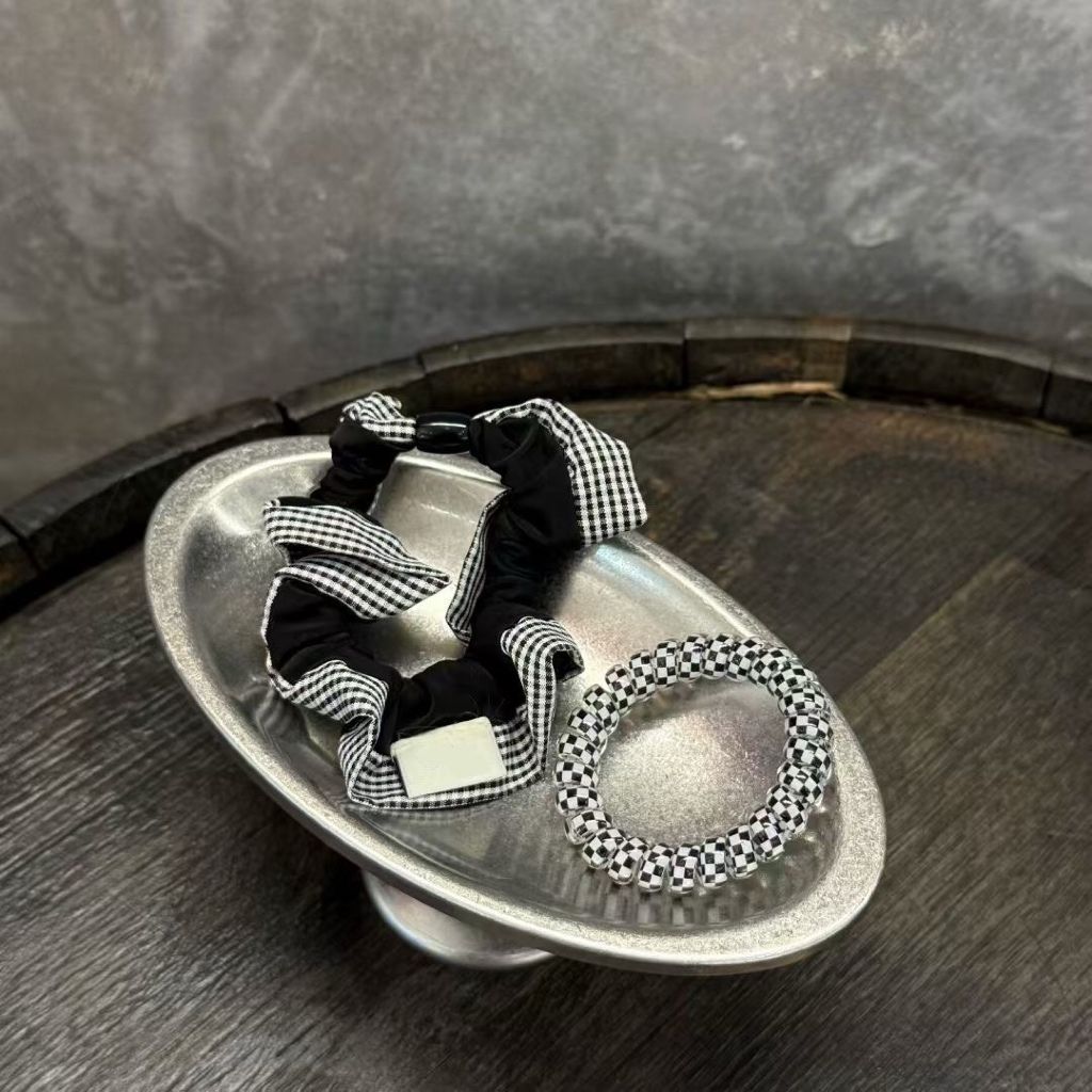 tw-11134207-81ztl-mfz8ikytr0g934