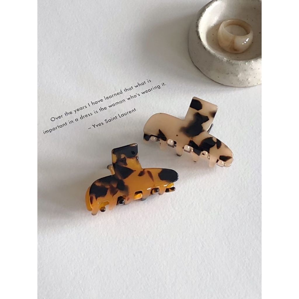 tw-11134207-81ztf-mfz7cfxxebrd6a