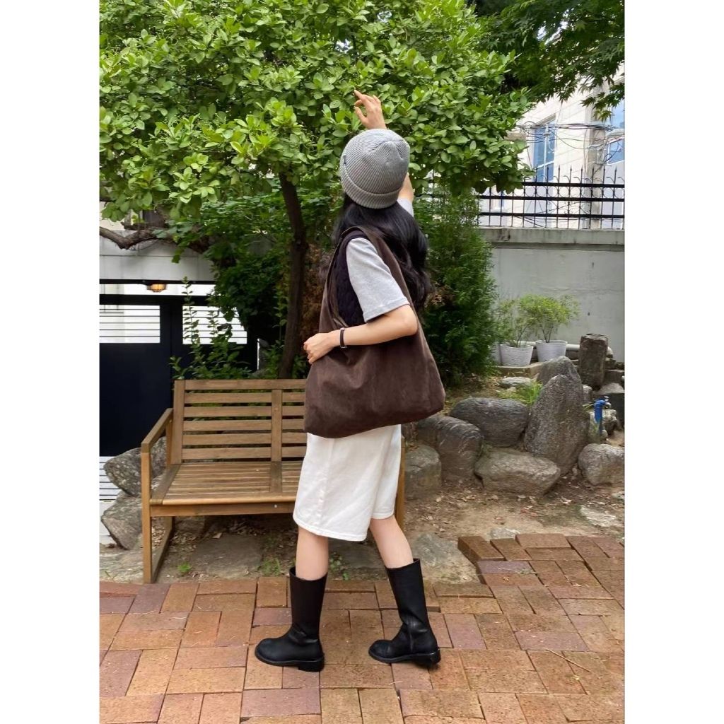 tw-11134207-81ztd-mgjjsrv4qn7z4e