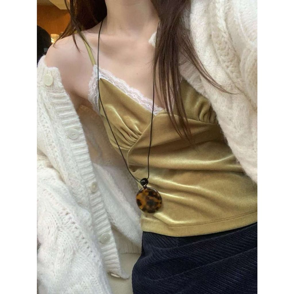 tw-11134207-81ztf-mgngw88uhki369