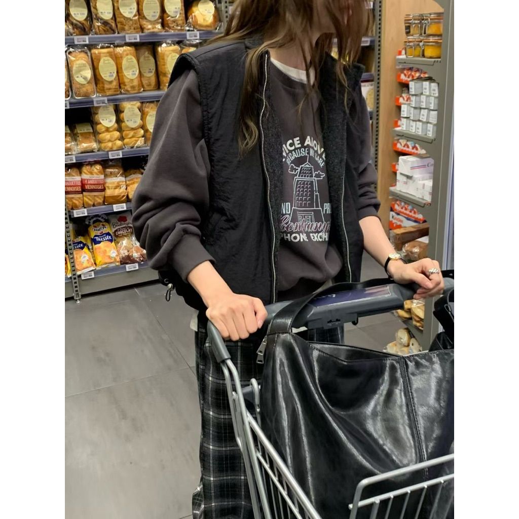 tw-11134207-81zto-mi2vudxn4buuac