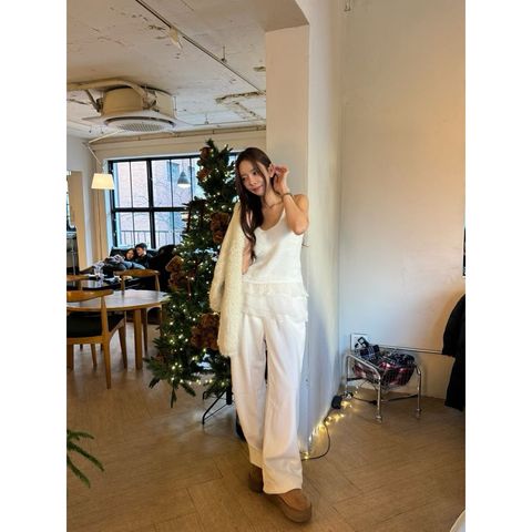 tw-11134207-81ztm-mje2ohdhnt376c