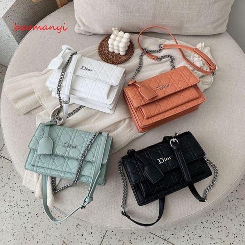 564c978544e852d5eac407b9e6bb6c9e-1