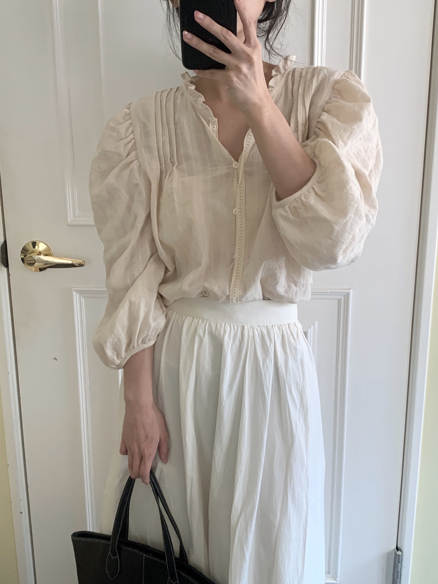 E730CDAA-D509-4BC4-85AE-7A650E31B3A1