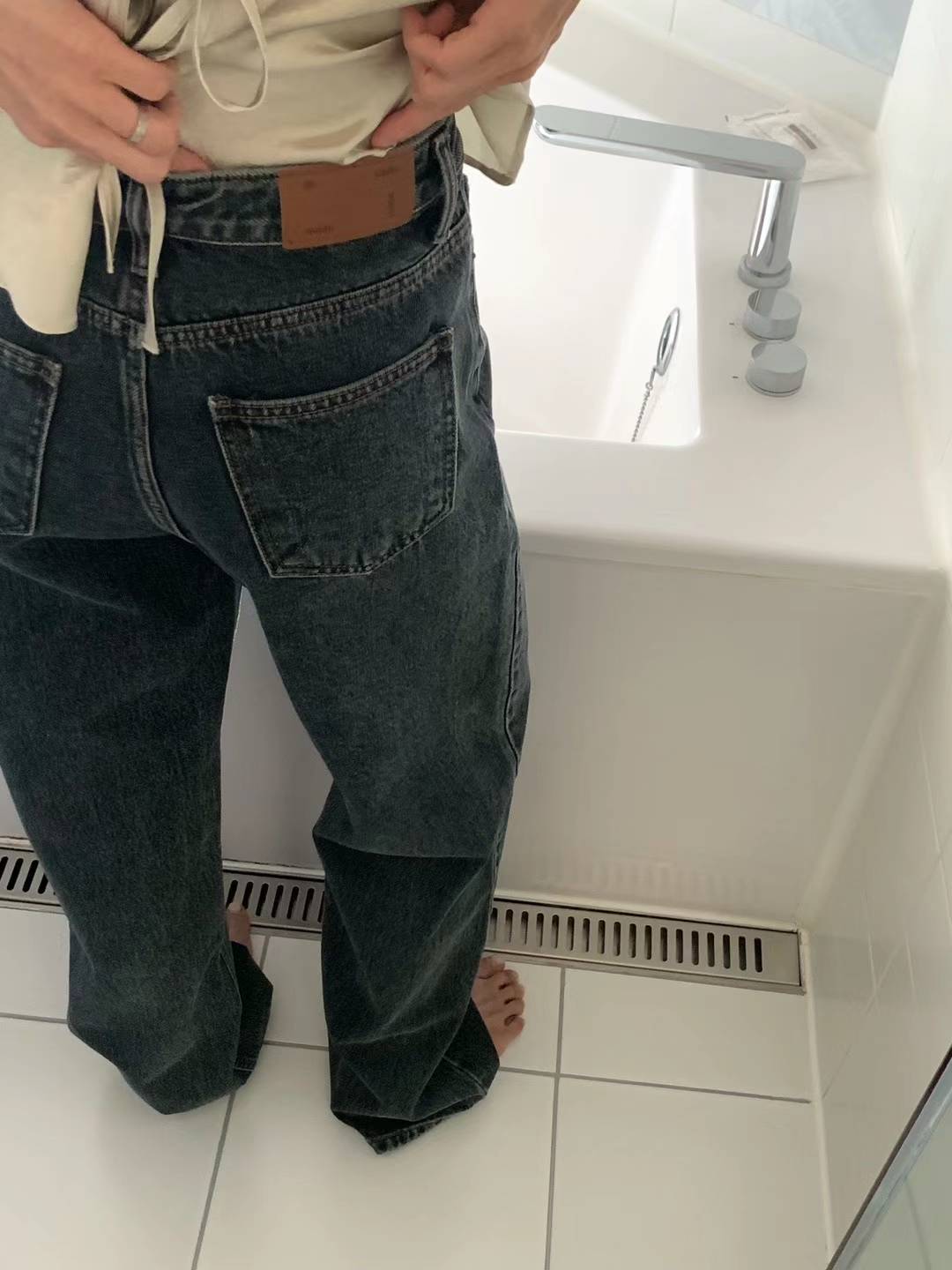 5aa650766f8fdc74da88fe7e3ab95e