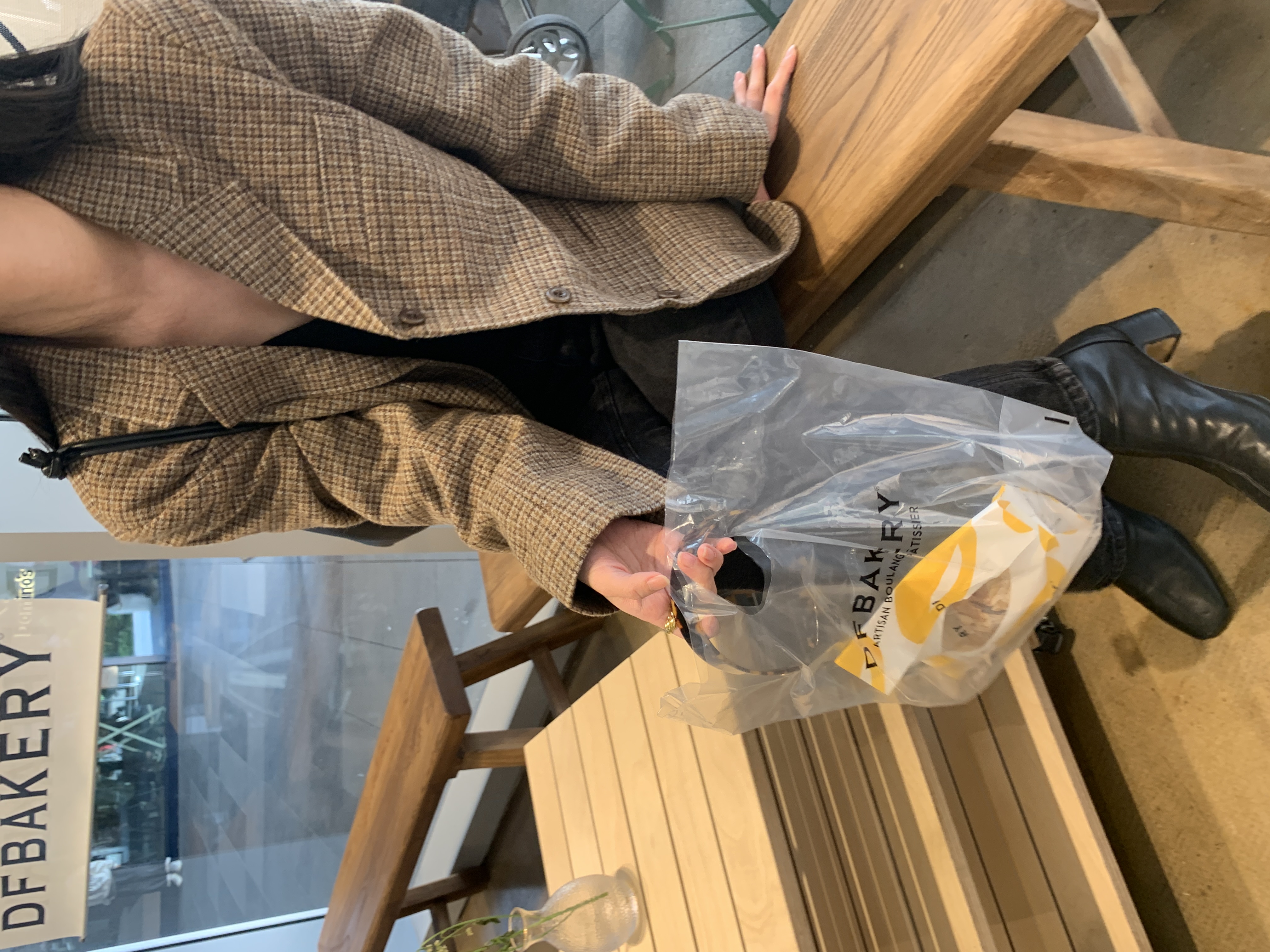 AB40A514-442D-4EDF-9499-840691F08B4C