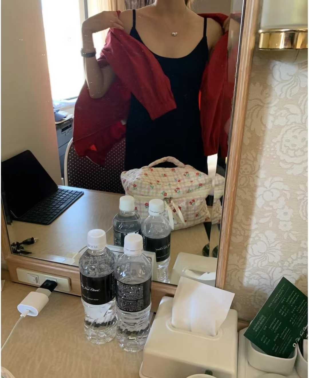 e79b2e4a49b7b7e43f1beb55fd2eb2