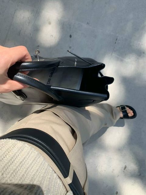 21d7b92dfc661202fc7114b01b6f95